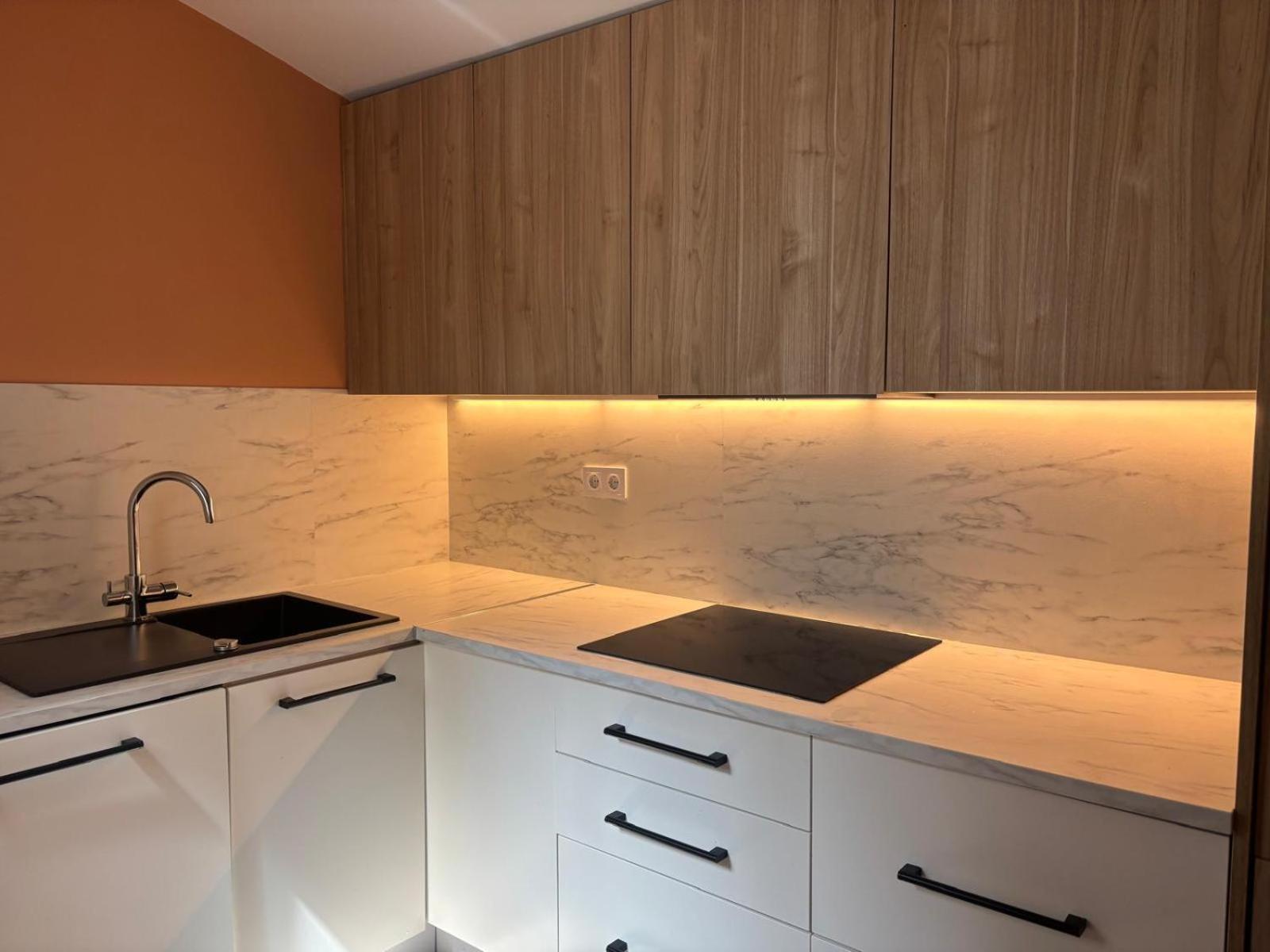 Six By Caleta Homes Appartement *